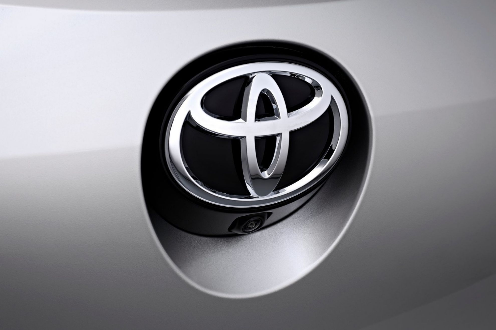 The Legacy Continues: Your Trusted Toyota Showroom in South Delhi