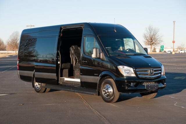 Party Bus Services in Schaumburg 8