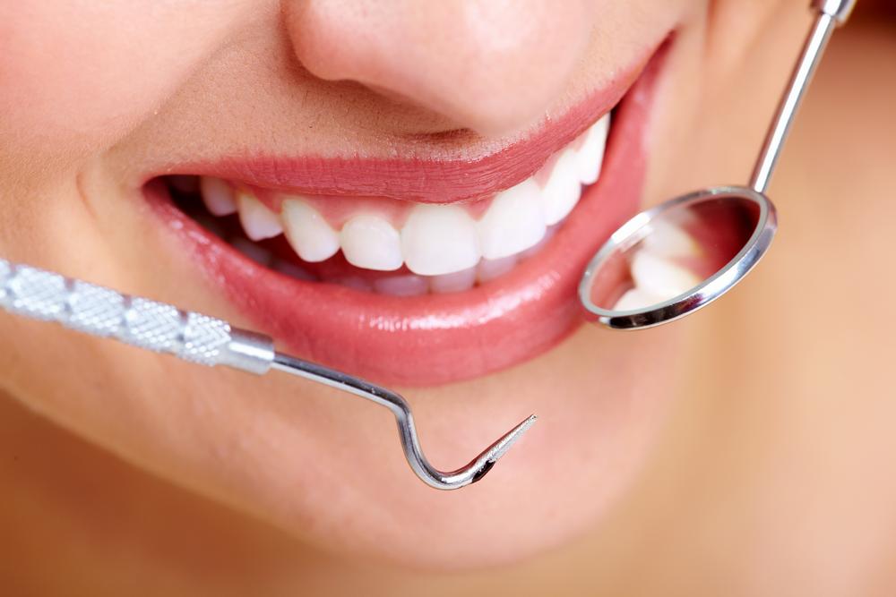 Smile Makeovers in Joondalup: What a Cosmetic Dentist Can Really Do for You