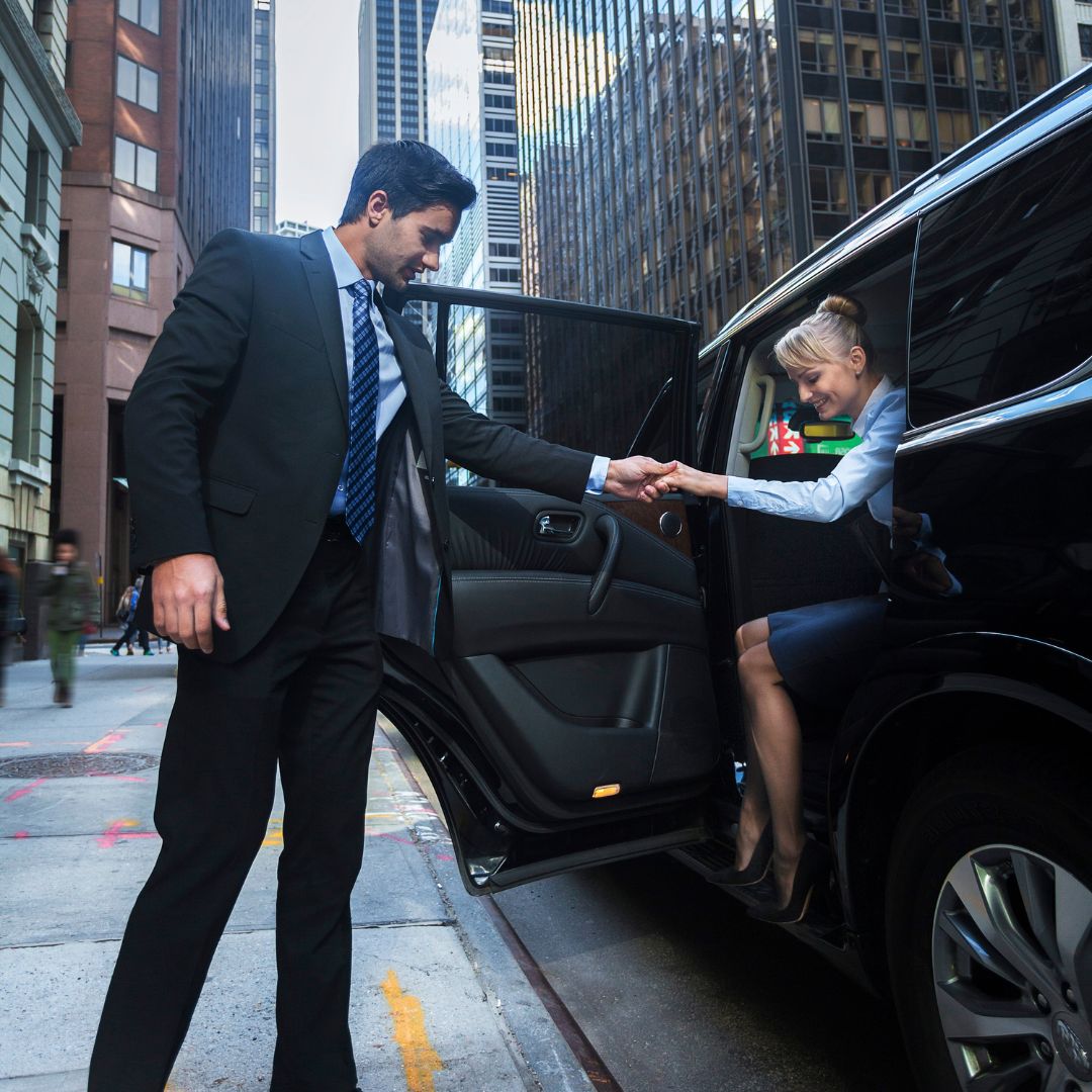Luxury Transportation Service in ANC Airport