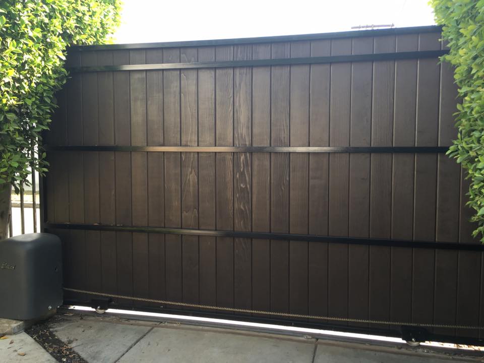 Commercial Gate Repairs in Hollywood Hills