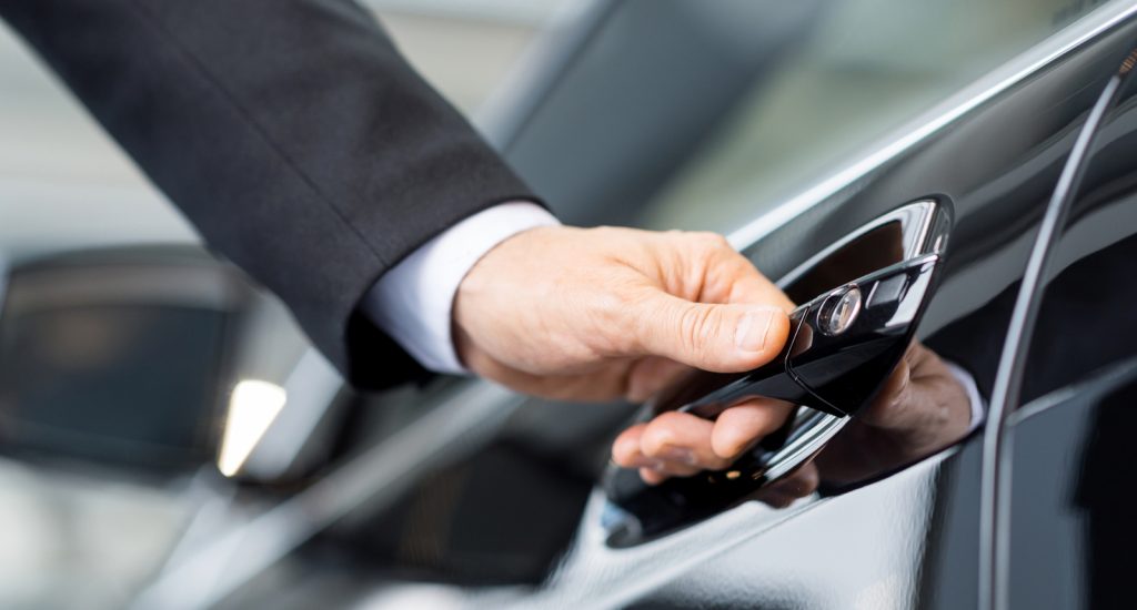 Luxury Transportation Service in Rogers Park AK