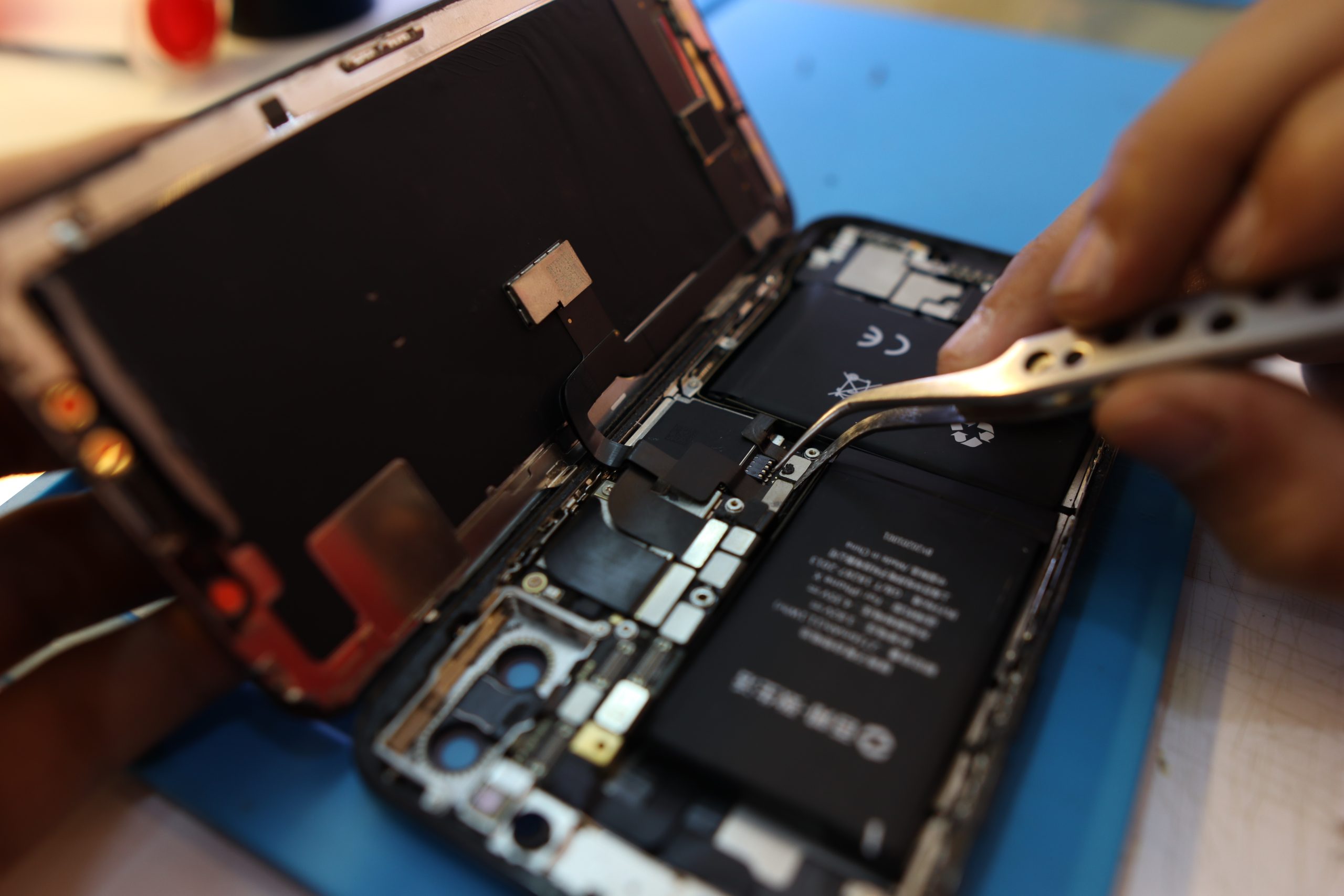 Android Battery Replacement in Louisville