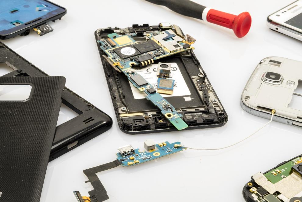 Android Battery Replacement in Louisville