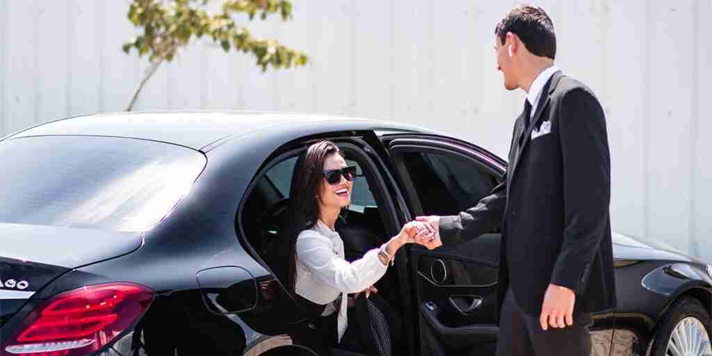 Black Car Service in Rogers Park AK