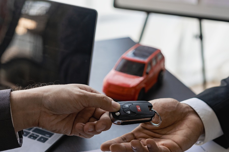 5 Reasons Why Self-Drive Car Rentals Are Perfect for Road Trips