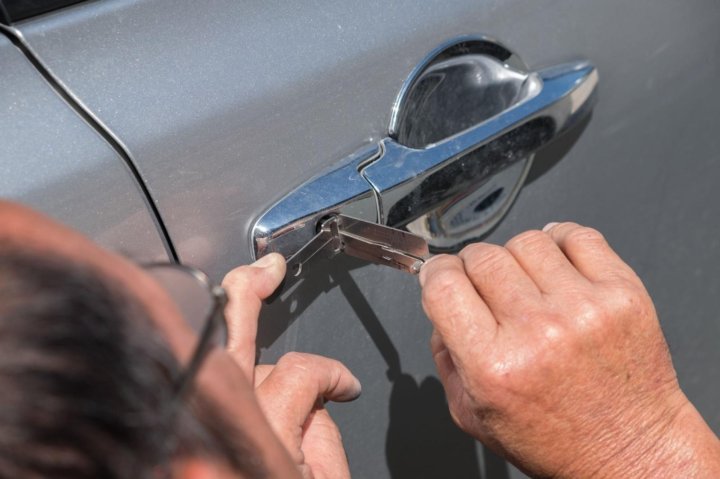 Auto Locksmith Services
