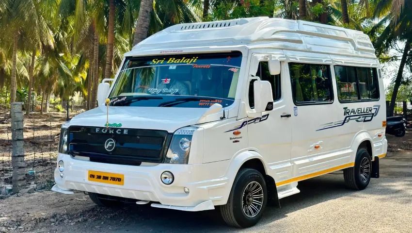 Tempo Traveller On Rent in Delhi with Go India Cab