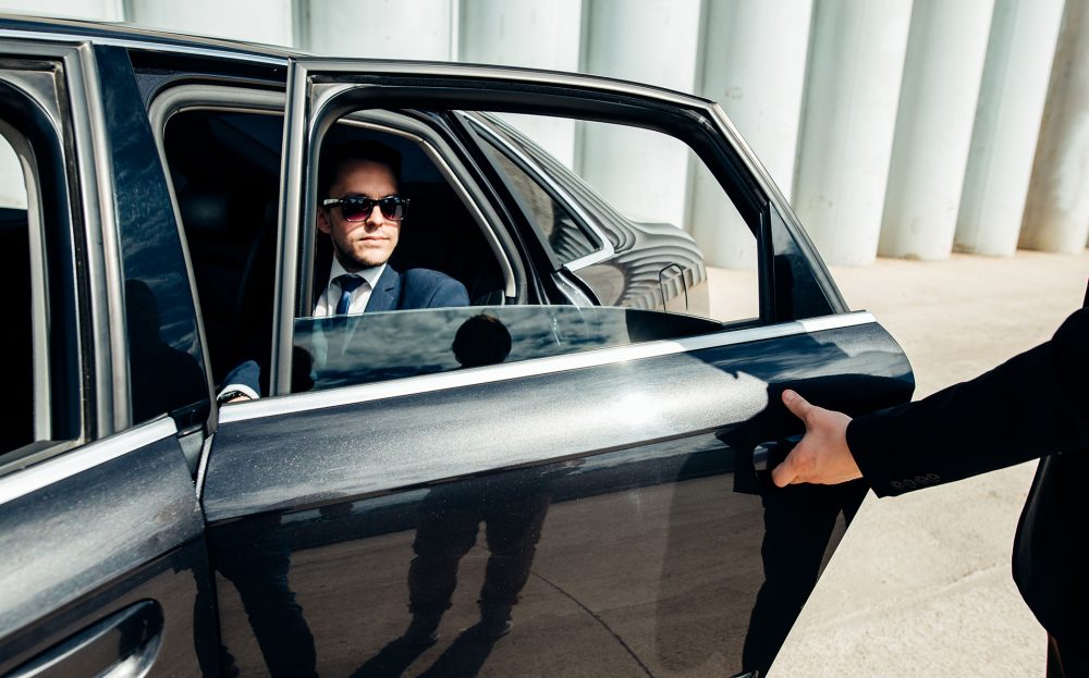 Luxury Transportation Service in Alaska