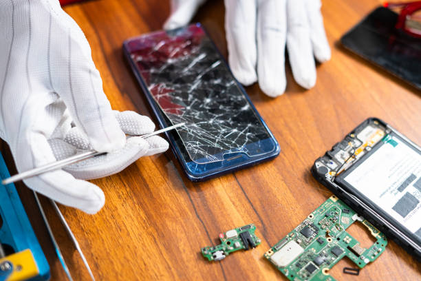 Screen Replacement in Garland