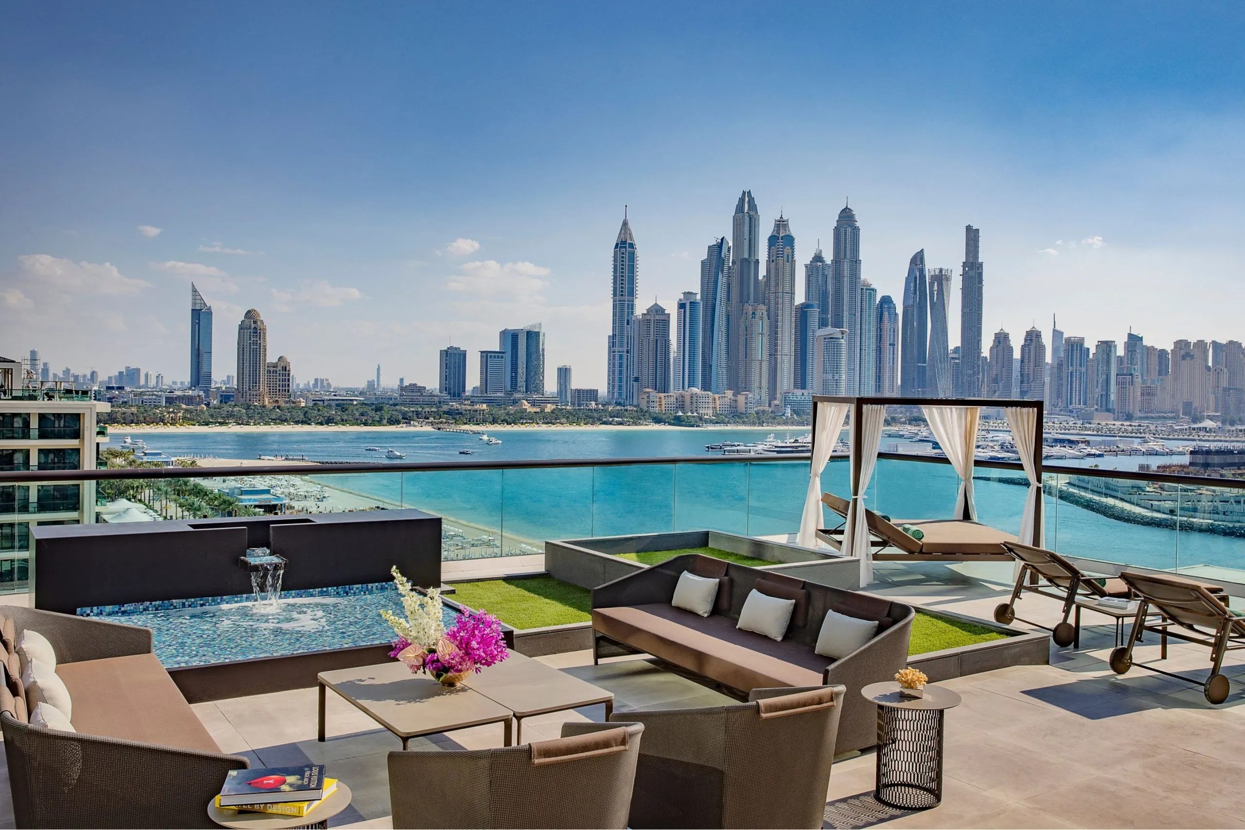 u13367-Marriott-Resort-Palm-Jumeirah-with-Palm.0bdfc3d8cb2b9850349e08979eac9252-scaled_11zon