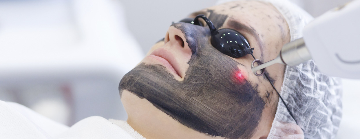 Carbon Facial Benefits: Detox, Brighten & Rejuvenate Your Skin Naturally