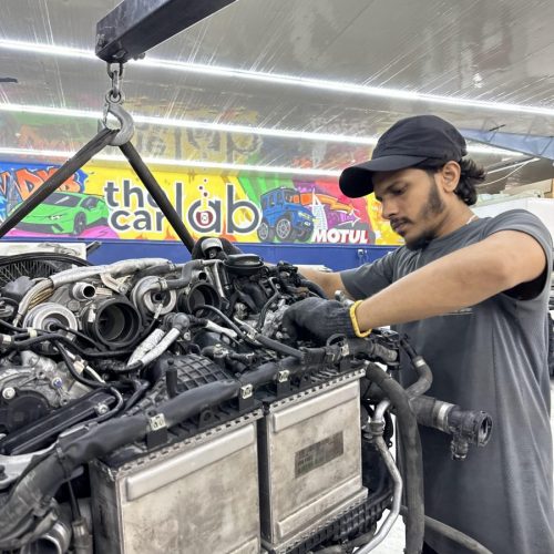 u15026-Car-Engine-Repair-Rebuild-Maintenance-service-Dubai-scaled.jpeg-nggid03182-ngg0dyn-500x500x100-00f0w010c011r110f110r010t010