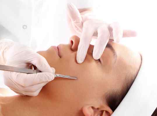 Modern Anti-Aging Solutions That Improve Skin Texture and Firmness