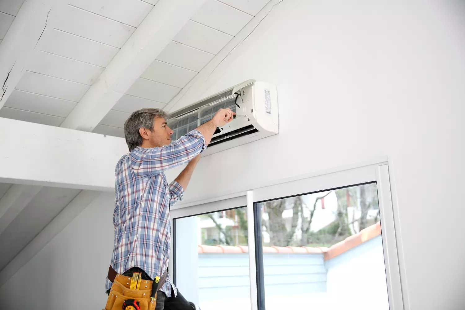 Stay Cool with Expert Air Conditioning Installation in Pembroke Pines, FL