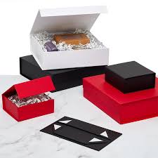 Why Should Jewelers Use Magnetic Gift Boxes for Product Display?