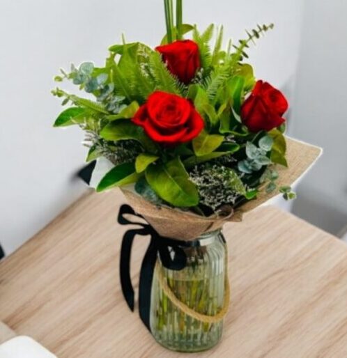 Timeless Expressions of Love: Discover the Perfect Anniversary Blooms with JMK Florist
