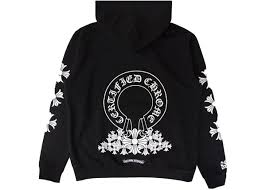 Chrome Hearts – The Ultimate Guide to Luxury Streetwear, Craftsmanship & Cultural Impact