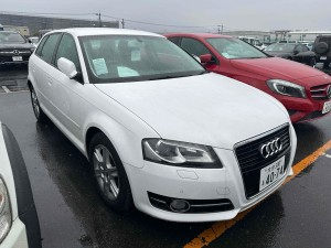 Why 2030 May Be the Last Year We Buy Cars Without Built-In AI Co-Pilots