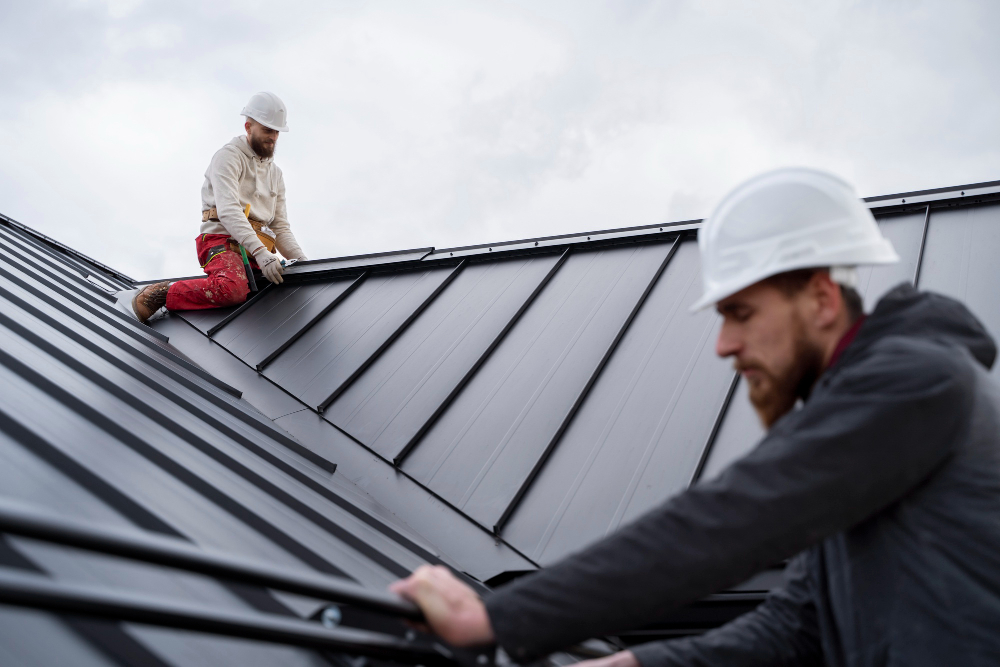 How to Choose the Right Roofing Contractor for Your Home