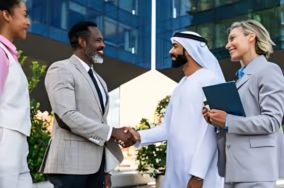 Why You Should Consider an Arabic Tent Setup for Your Iftar