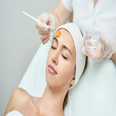 Vagina Chemical Peels in Dubai: Benefits, Safety & Side Effects