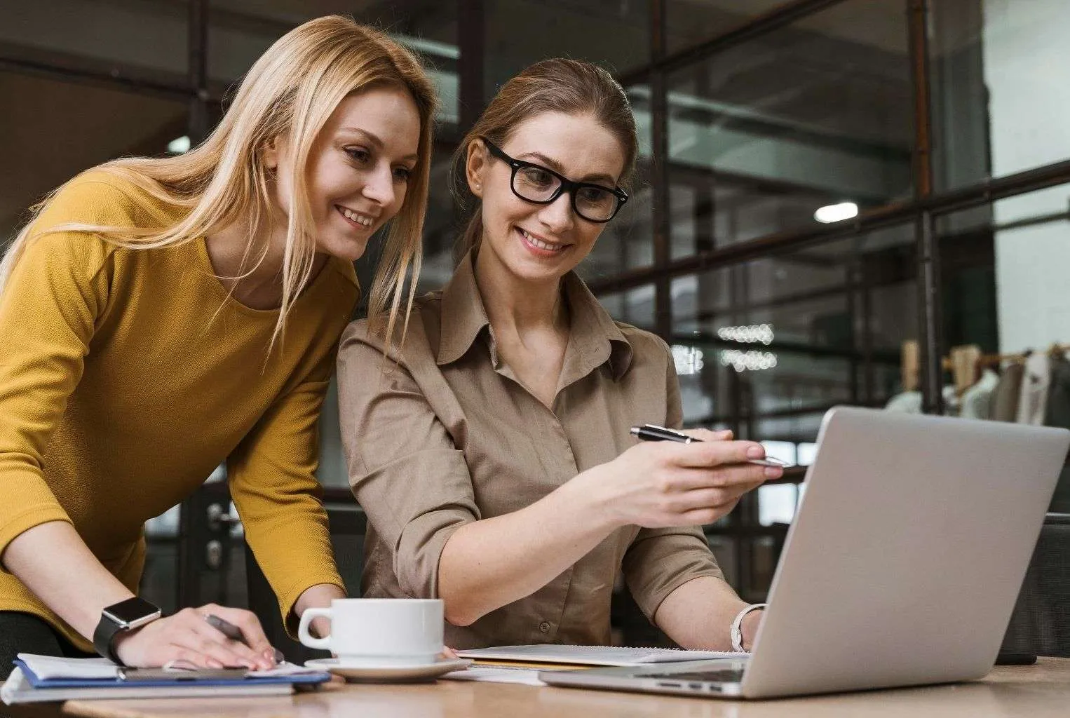 How can medical students craft accurate yet concise academic essays?