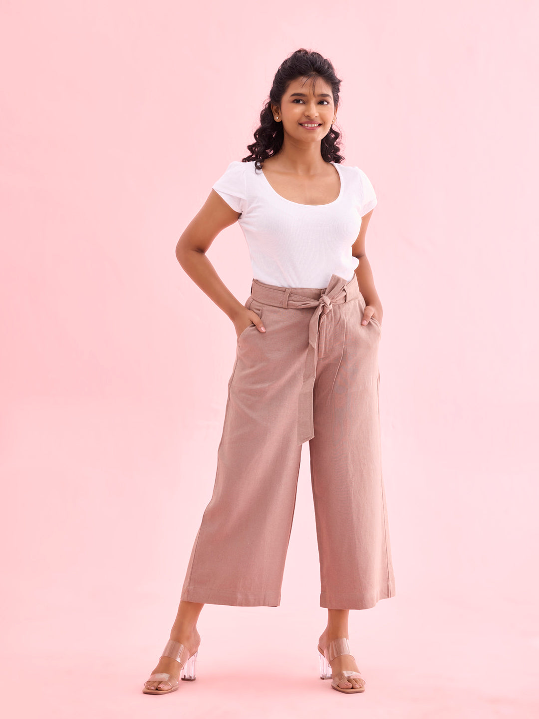 What fabric is best for beige pants in hot weather?