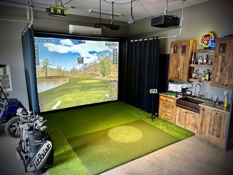 How to Choose the Best Home Golf Simulator for Your Budget and Space
