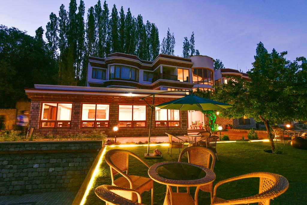Couple Friendly Hotel in Leh for a Peaceful Stay
