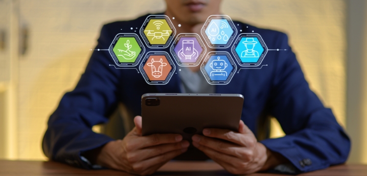 Smart Retail Operations Enabled by IT Solutions