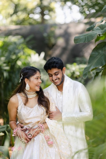 Wedding Photography Trends 2026: Candid, Cinematic & Story-Driven Moments