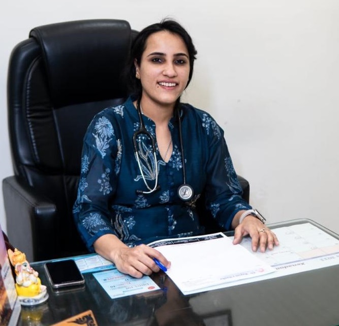 Complete Care for Women: See Dr. Rupali Chadha, a Gynecologist In Chittaranjan Park