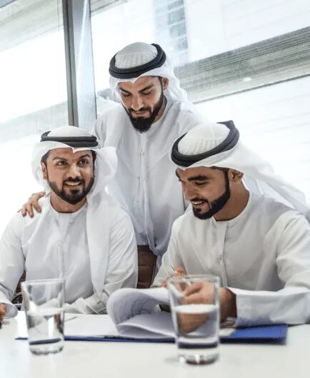 Mainland Company Formation in Dubai: Your Essential Guide with Stratrich