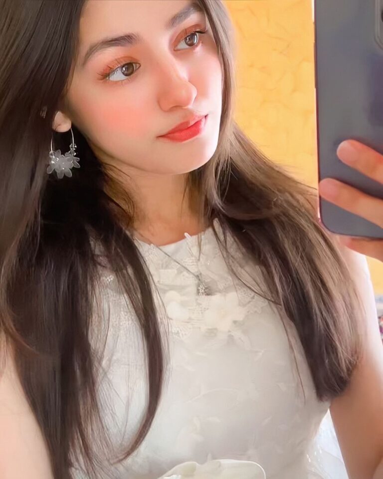 Why to hire an Lahore Call Girls from us with theeliteescorts.com?