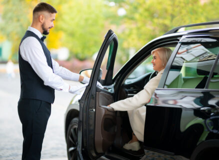 Best Las Vegas Limousine Companies with Competitive Vegas Limo Rates