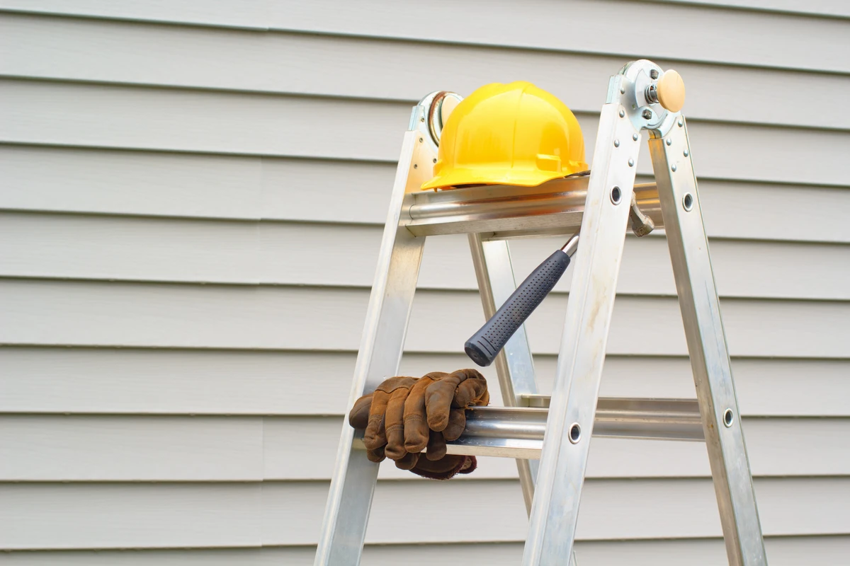 Siding Repair and Maintenance: Protecting Your Home’s Exterior