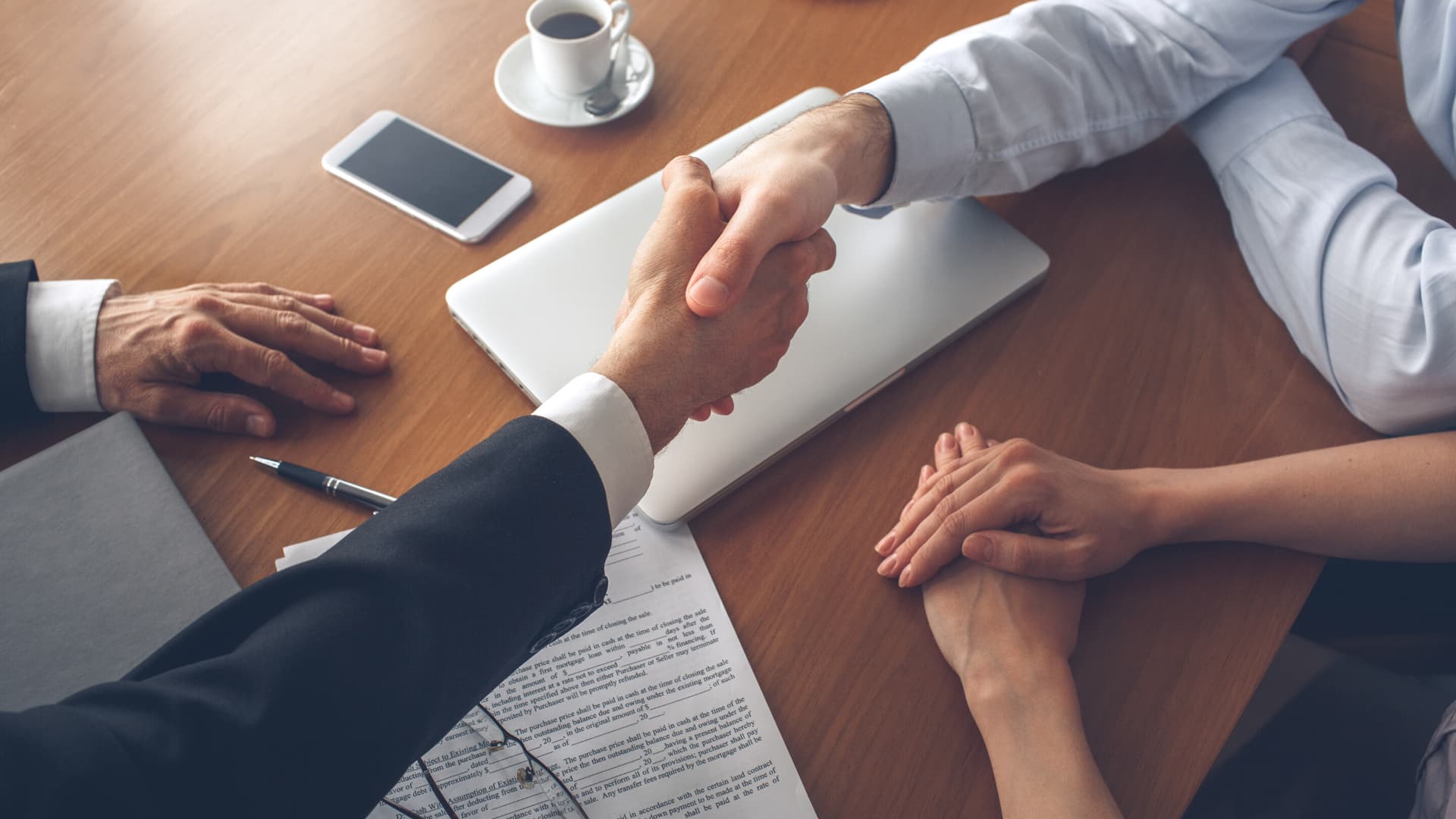 Real Estate Consultants: Strategic Advisors Behind Successful Property Decisions