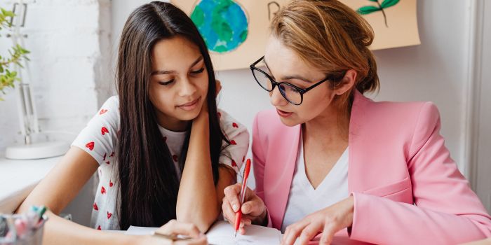 Why Students Choose Canadian Essay Writers for Academic Assistance