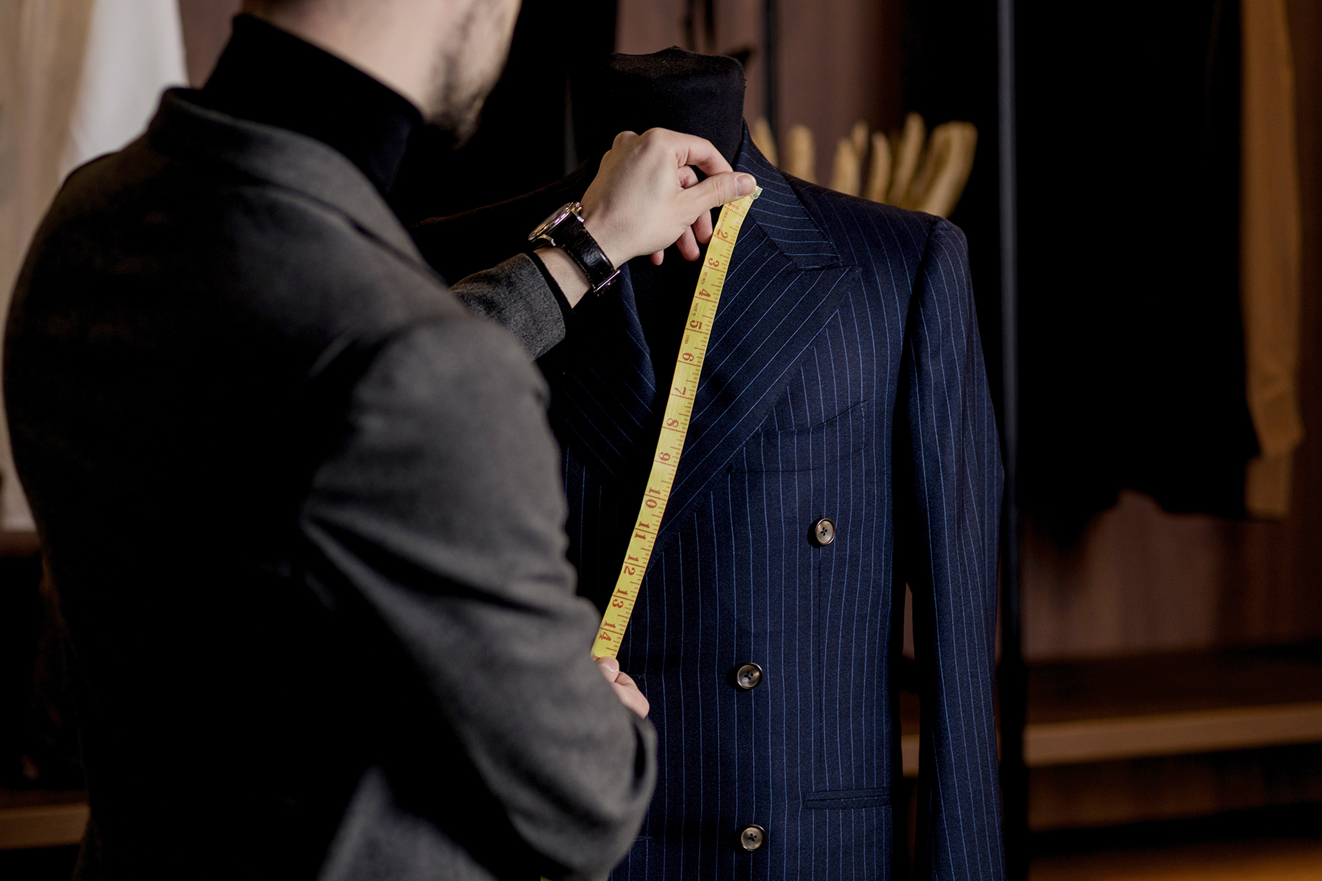 The Process of Creating a Bespoke Suit – Step-by-Step Guide