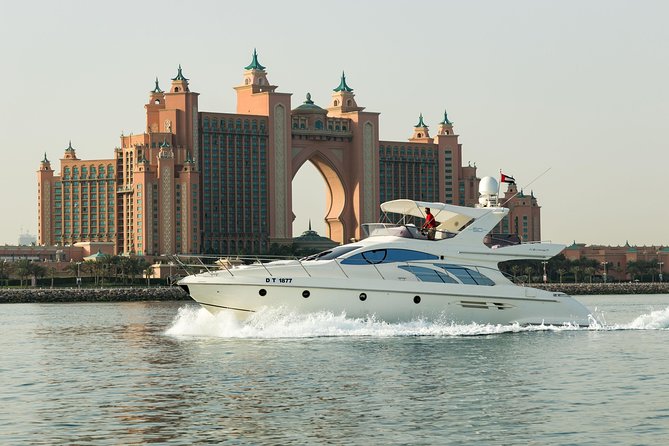 Private & Luxury Yacht Cruise Services in Abu Dhabi