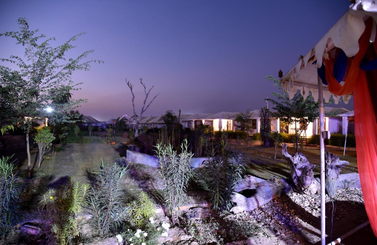 Experience Royal Hospitality at the Best Luxury Camp in Jaisalmer