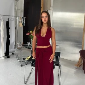 How Google Trends Shows Interest in the Best Dress Hire Services