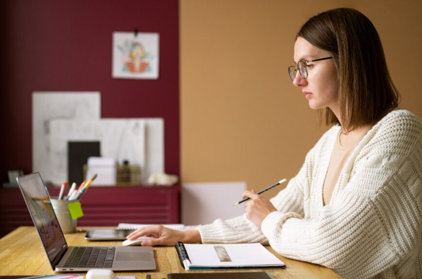 How Can Academic Research Paper Writing Help Improve Your Grades?