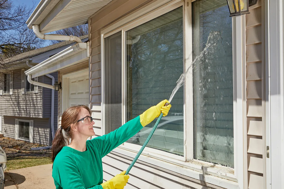 How Often Should You Schedule Residential Window Cleaning?