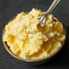 The Role of Bacterial Cultures in Butter Development