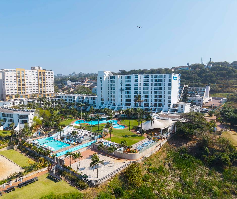 Experience top-notch excitement with luxurious 4×4 holiday accommodation