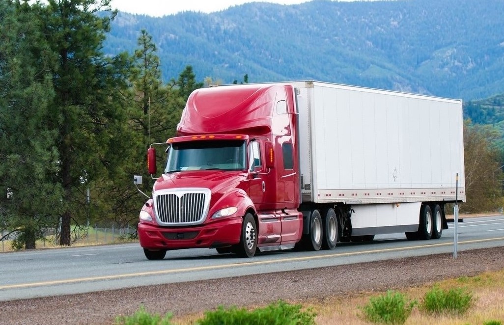 Why MC Number and DOT Number Are Essential for Trucking Companies