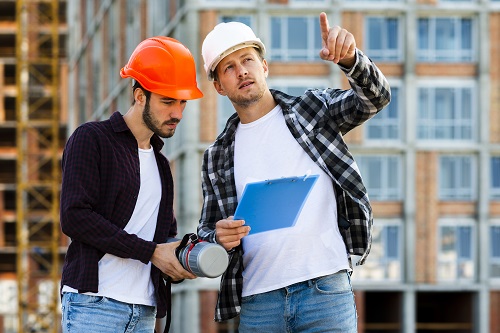 Common Mistakes to Avoid When Hiring Contractors in Phoenix
