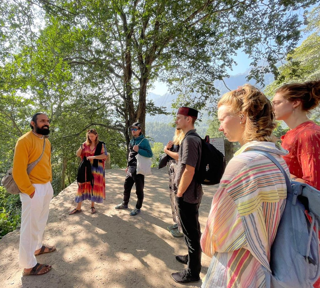 Top Benefits of 100 Hour Yoga Teacher Training in India